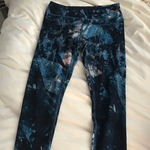 Full length patterned leggings